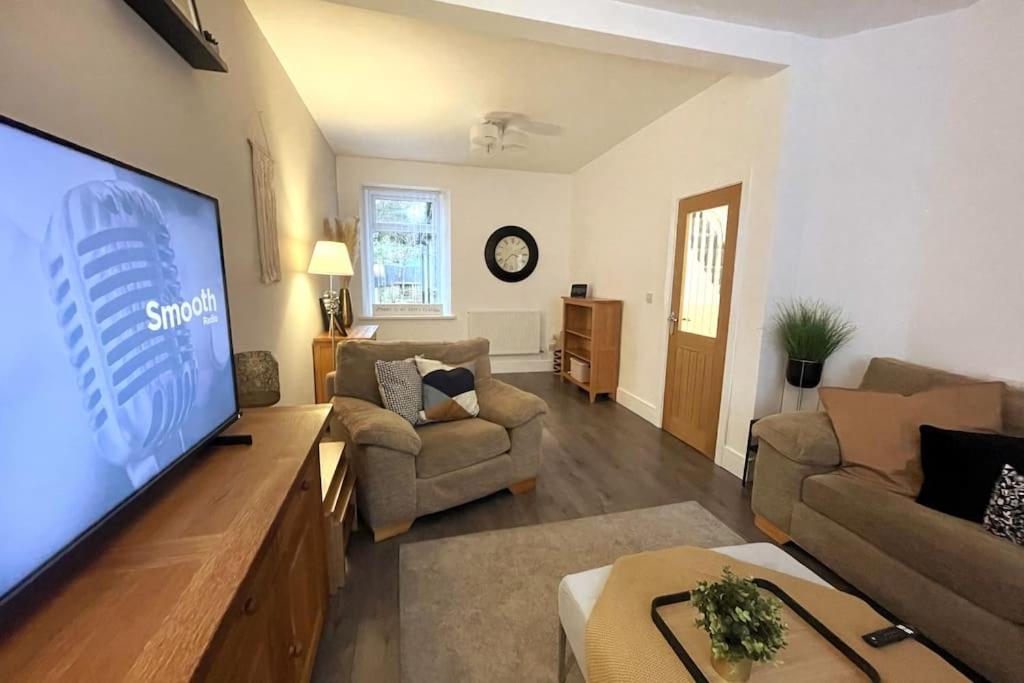 Modern, Spacious And Central Location Aberdare Dış mekan fotoğraf